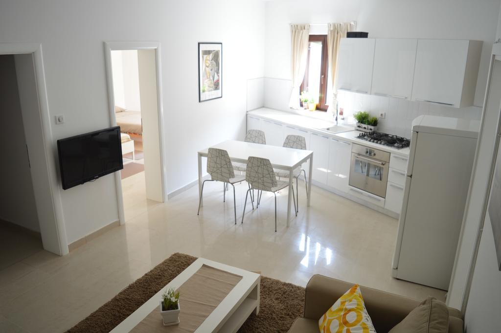 Apartments Villa Alba II Porec Exterior photo